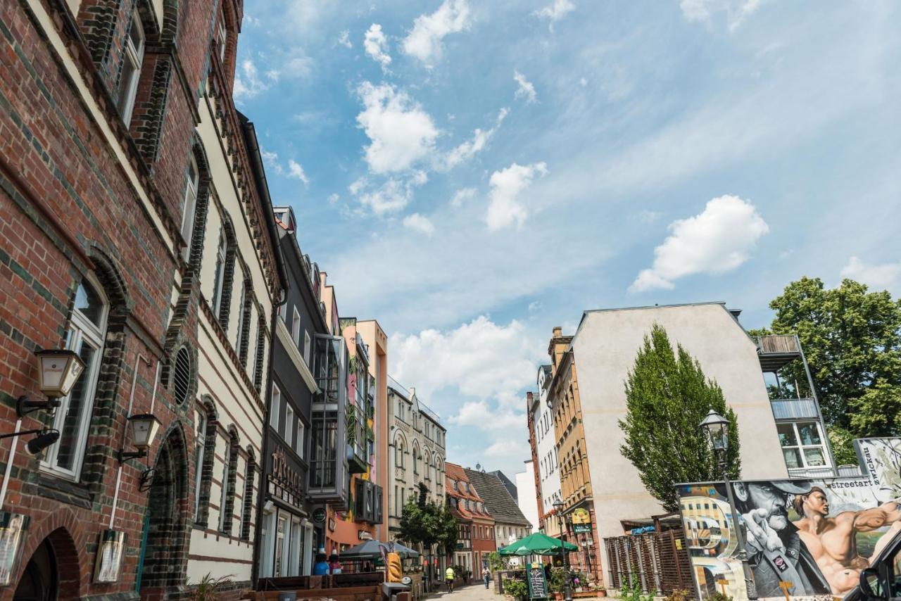 Apartmenthaus Am Dom Junior Suite Mit Parkplatz Zwickau Exteriör bild